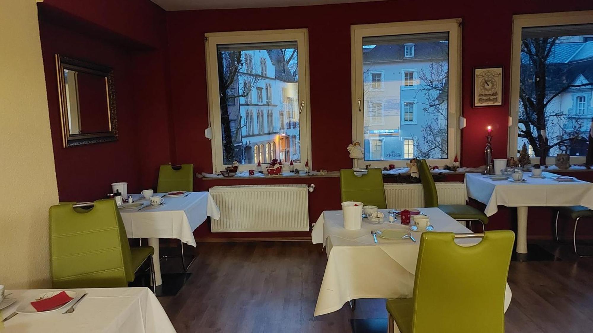 Ricks City Hotel Trier Buitenkant foto