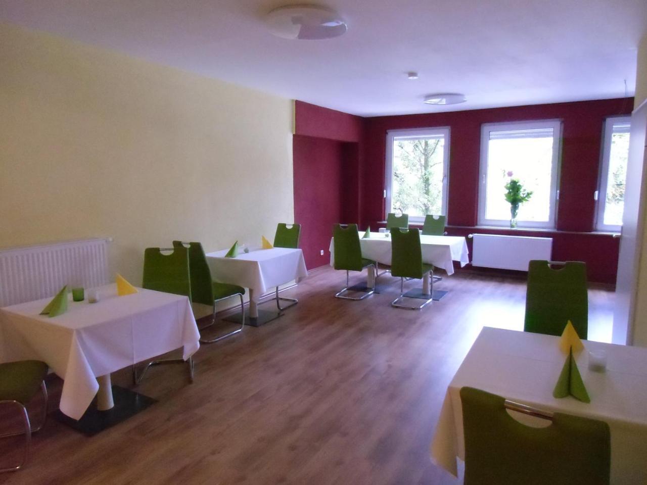 Ricks City Hotel Trier Buitenkant foto